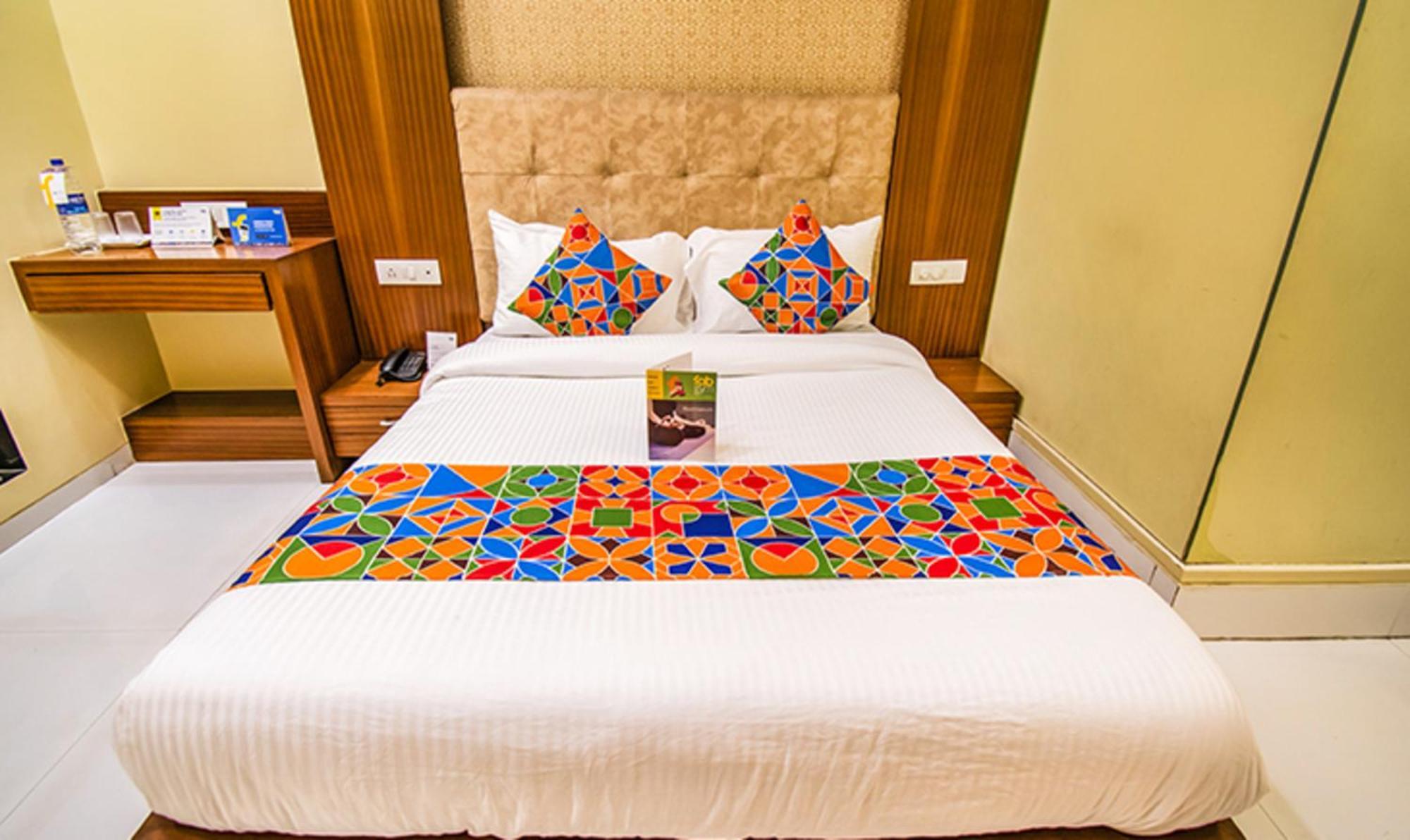 Fabhotel Seven Hills - Nr Mumbai International Airport, Mumbai